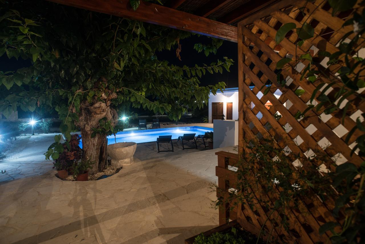 Chloe'S House Casa de hóspedes Pano Akourdalia Exterior foto